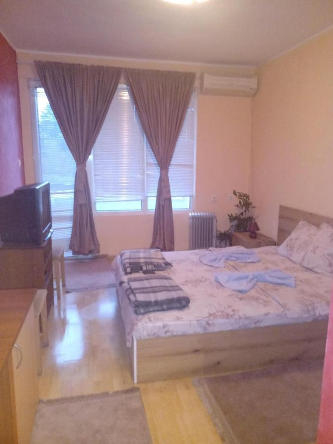 Хотел Оренда Doupnitsa Extérieur photo