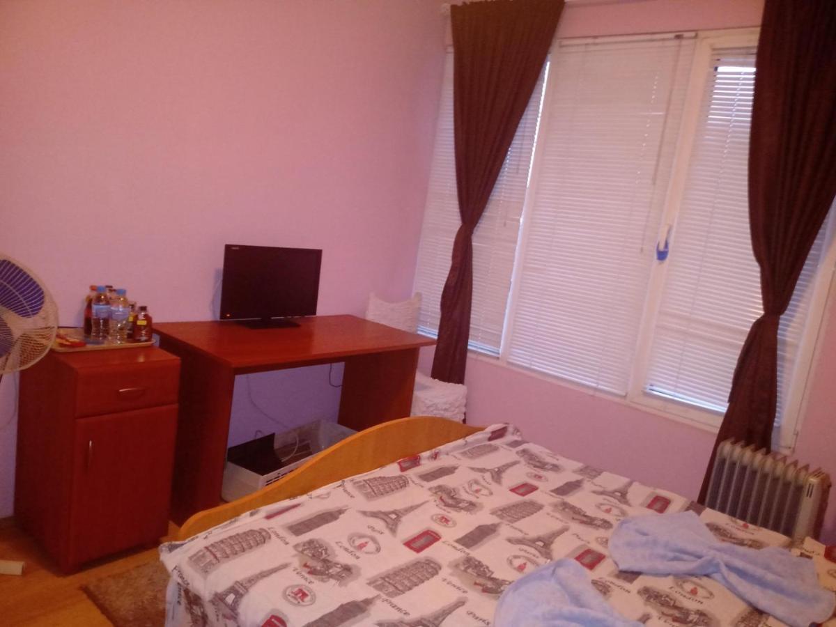 Хотел Оренда Doupnitsa Extérieur photo